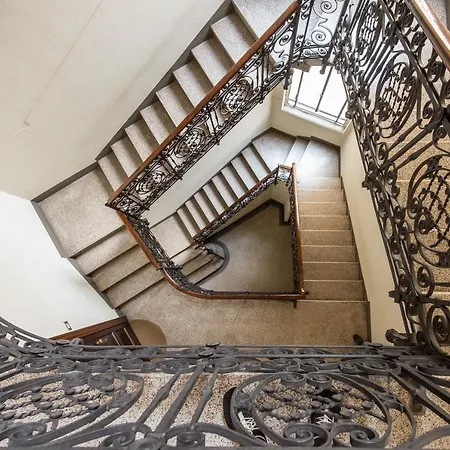 Gasthuis Giustiniano Guest House Milaan